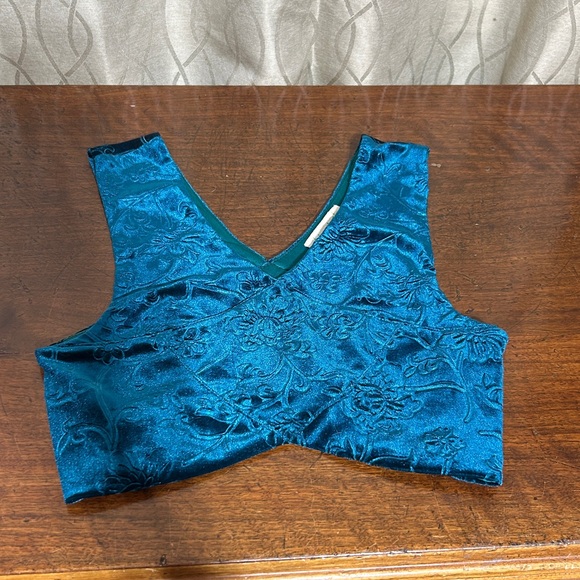 Crop Top Teal Velvet Staring At Stars Brand - Picture 13 of 13